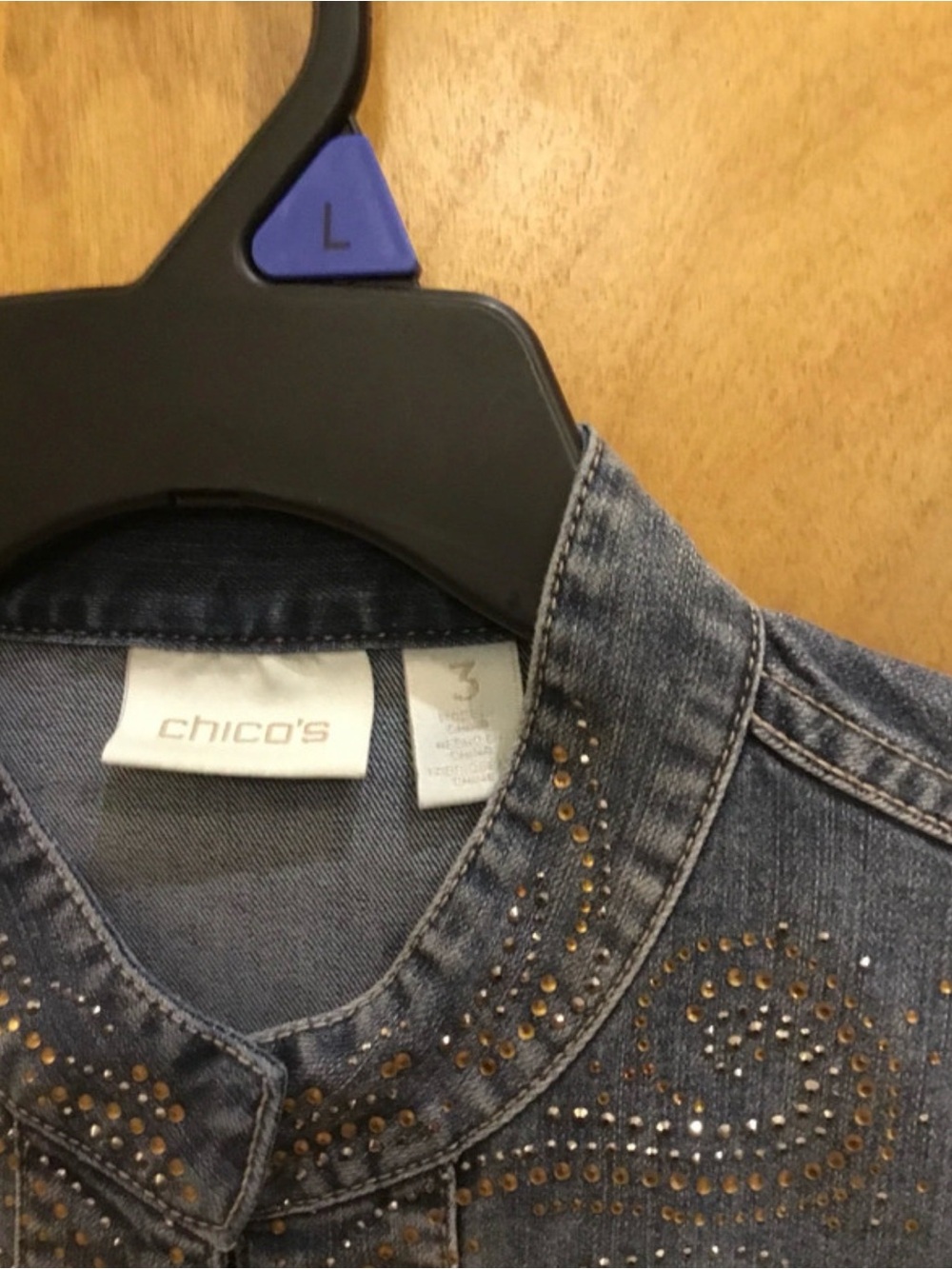 Chico's Washed Denim Jacket with Stud Detail Cotton Distressed Sz XL - Picture 5 of 7